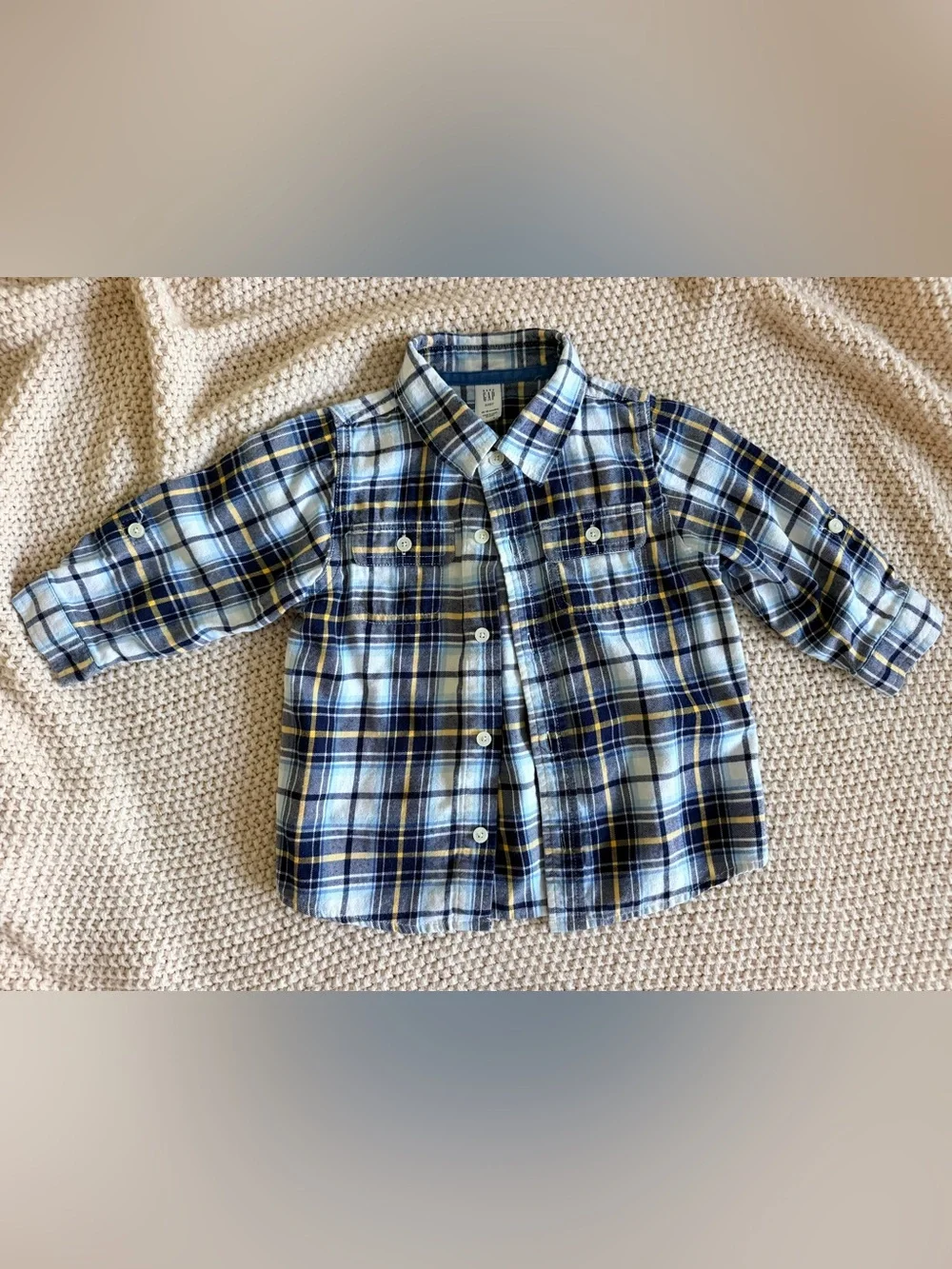 Baby Gap Plaid Button-Up Shirt — 12–18M | EUC 💙💛